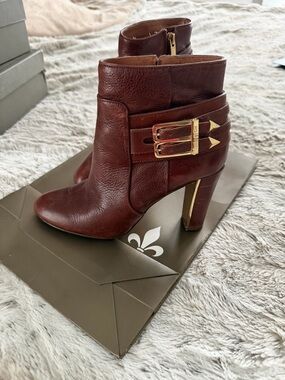 Louise et Cie Leather Gold Accent Heeled
Ankle Boots